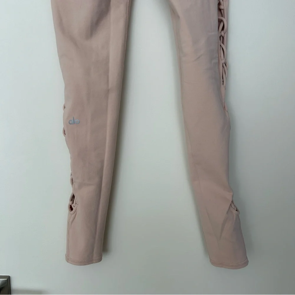 ALO Yoga size small